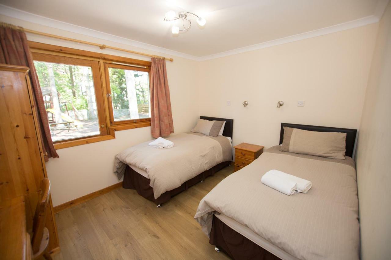 Invercauld Lodges Ballater Ngoại thất bức ảnh